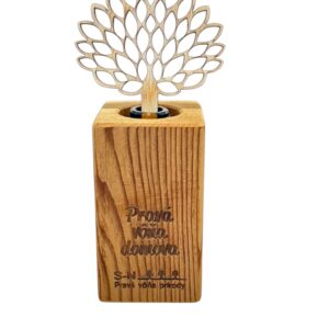 Aromatický difuzér s dreveným stromčekom